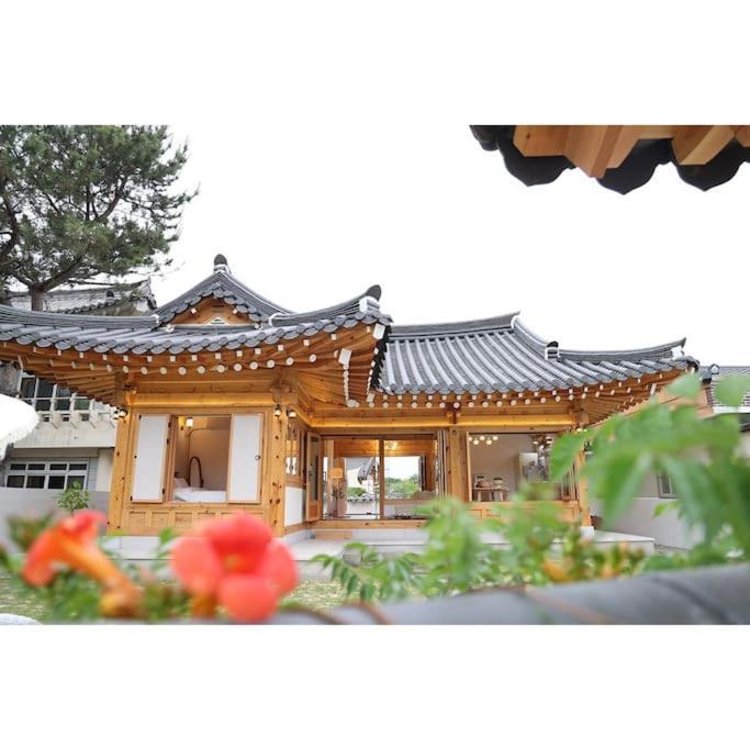 Gyeongju Hanok Sohwa Exterior foto
