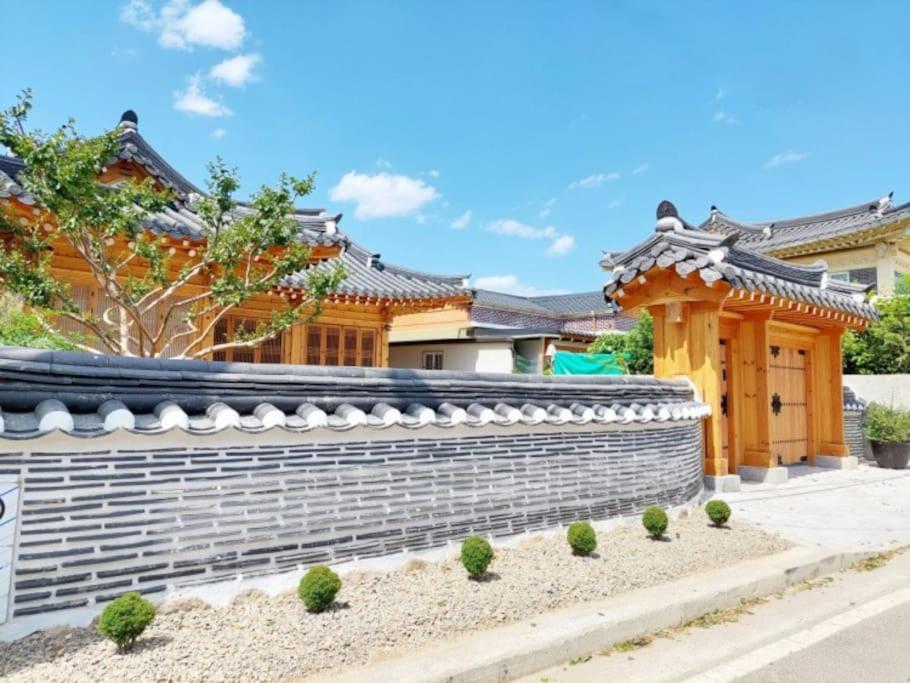 Gyeongju Hanok Sohwa Exterior foto
